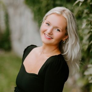 Meet your Posher, Anna